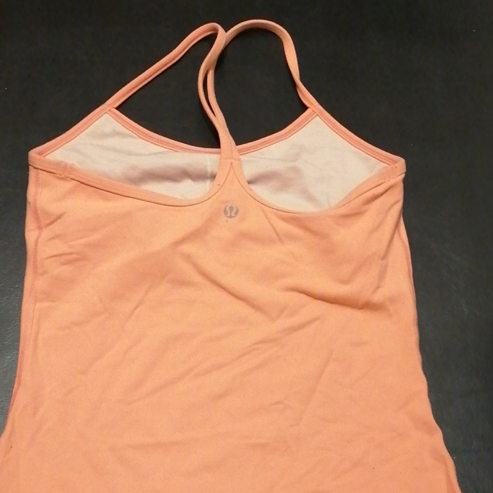Lululemon tops